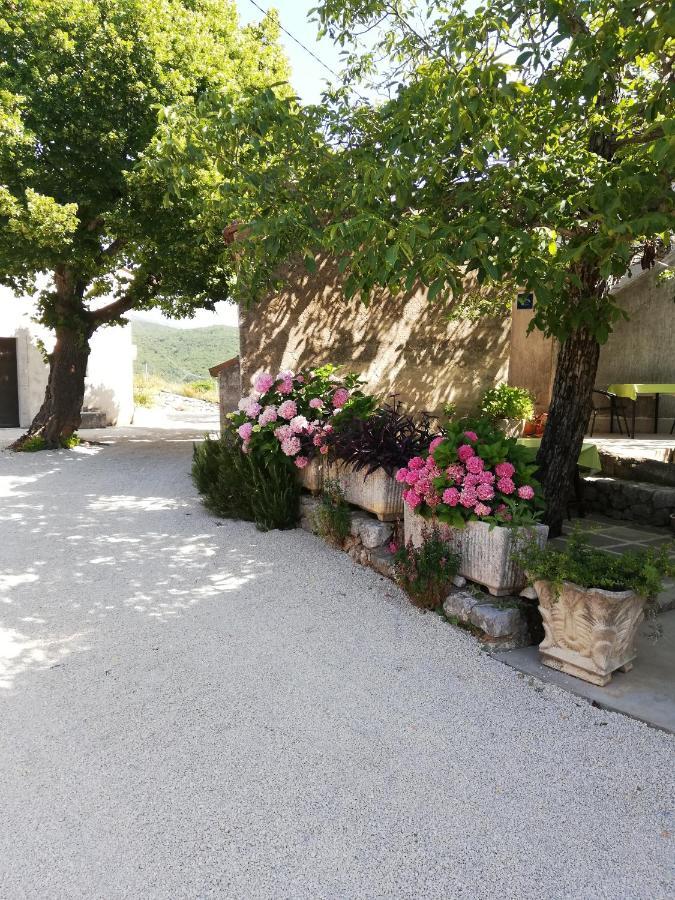 Apartmans Renata - Brseč Bagian luar foto