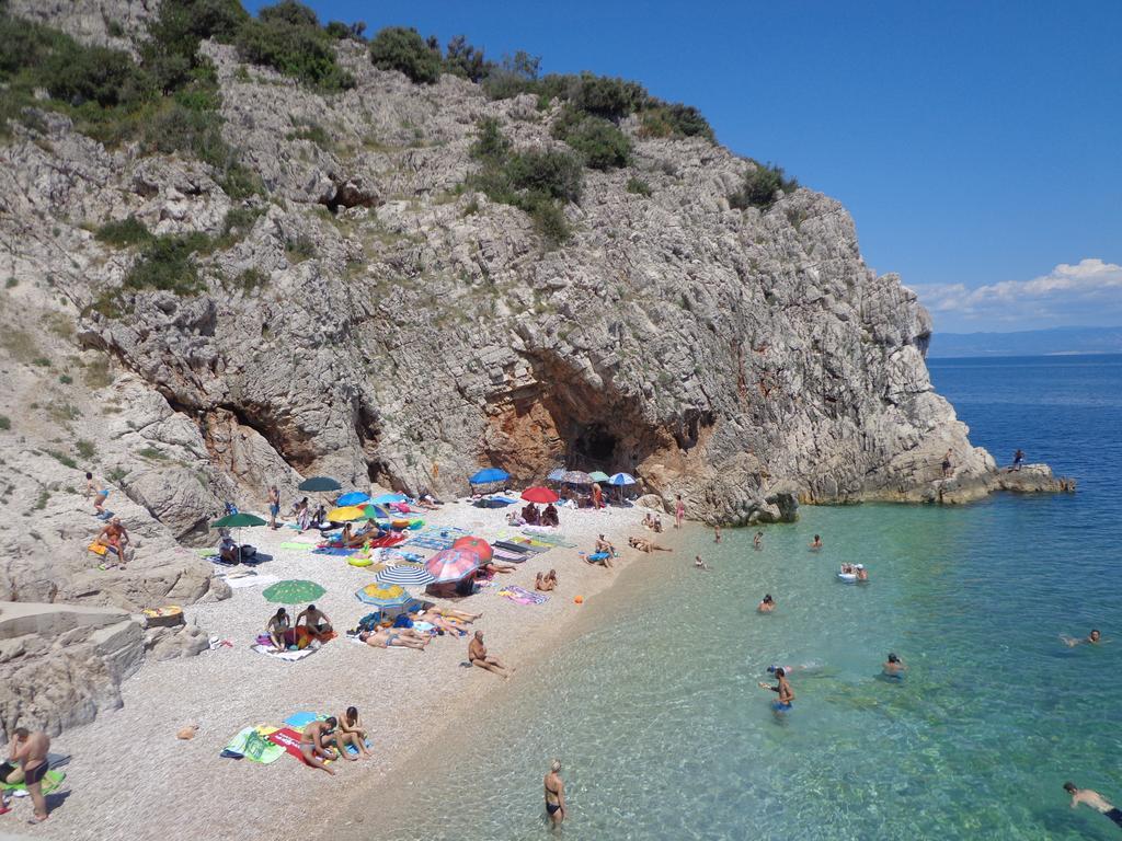 Apartmans Renata - Brseč Ruang foto